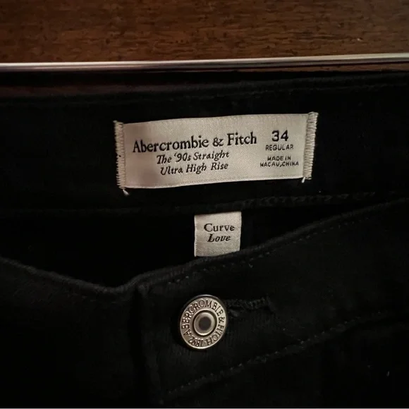 NWT Abercrombie & Fitch Curve Love Ultra High Rise 90s Straight Jean Sz 34 Black - Picture 5 of 14
